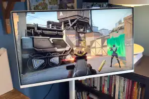 Samsung Movingstyle M7 review: A monitor that rolls wherever its needed