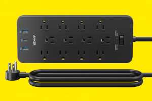 Anker's crazy 15-port power strip is on sale! Now only $24 on Amazon
