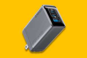 Anker's fast 3-port USB charger is 43% off for a short time