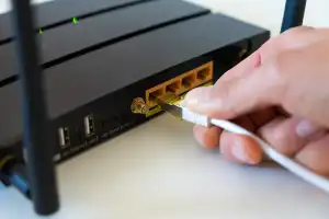 6 practical uses for the USB port on your router