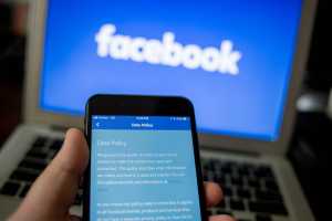 The 'See who viewed your profile' Facebook scam is back. Don't click it!