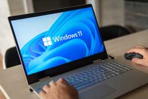 Windows 11's emergency update fixes broken Microsoft app logins