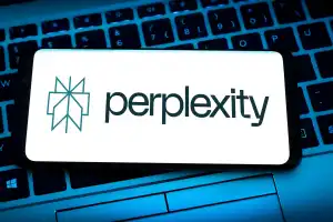 Perplexity AI is now in Firefox: How to use, disable, or remove it