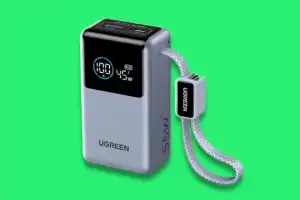 Low price deal! Ugreen's tiny 10K power bank with built-in USB-C cable
