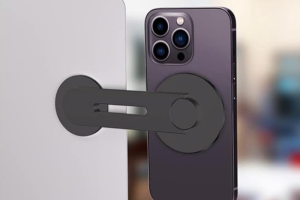 Here’s why I side-mount my phone to my laptop -- and you should too